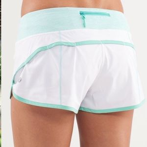 Lululemon run speed short Wee stripe white menthol